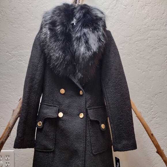 GUESS woman's double breasted coat with faux fur trim - Picture 5 of 7
